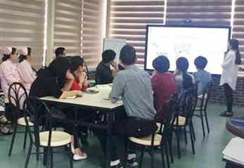 护士站智能交互中央大屏解决方案